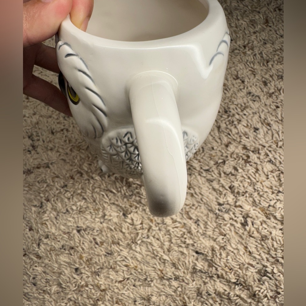 Harry Potter Hedwig 20-Ounce 3D Sculpted Ceramic Mug - Picture 9 of 10